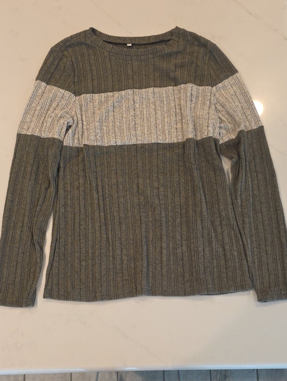 NWOT Women's Olive Green Ribbed Long-Sleeve Crewneck Sweater with Lt Gray Stripe